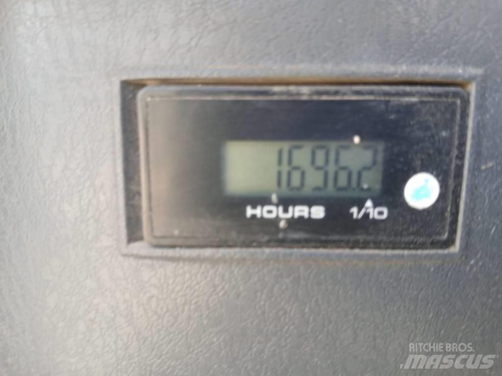 New Holland E 60 C Mini bageri < 7t