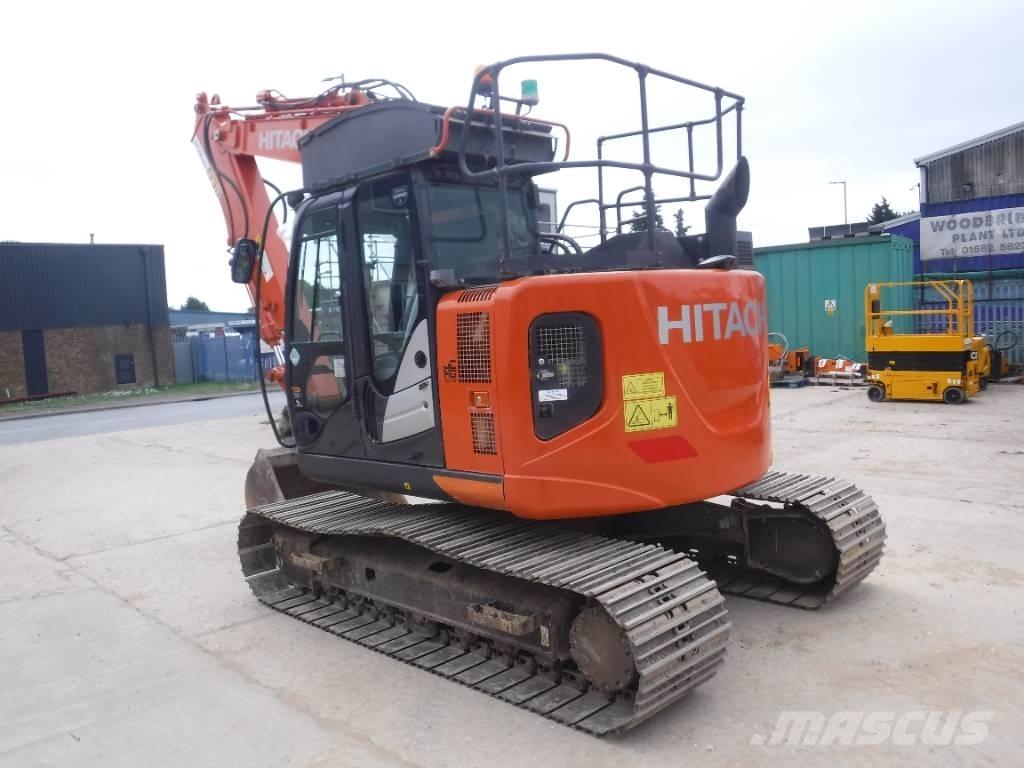 Hitachi ZX 135 US-6 Bageri guseničari