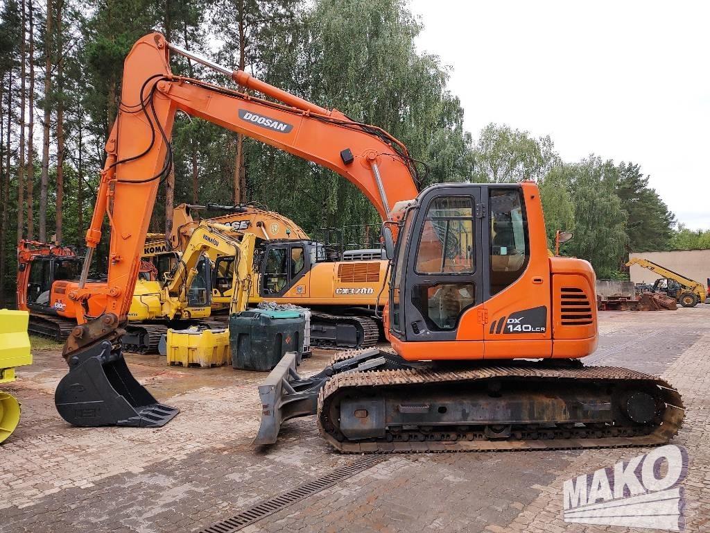 Doosan DX 140 LCR Bageri guseničari
