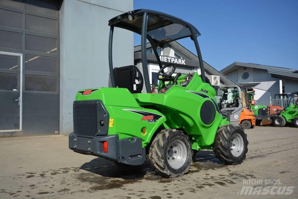 Avant 528 Mini utovarivači