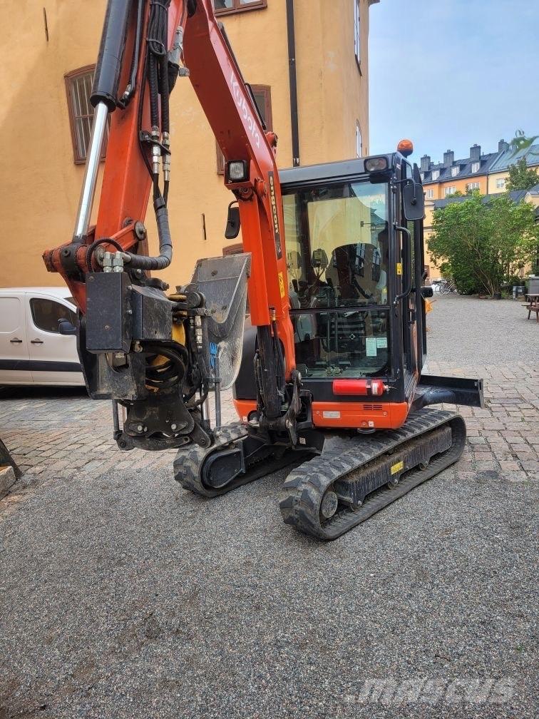 Kubota KX 027 Mini bageri < 7t