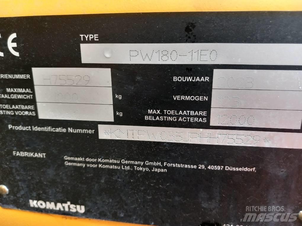 Komatsu PW180-11E0 Bageri točkaši