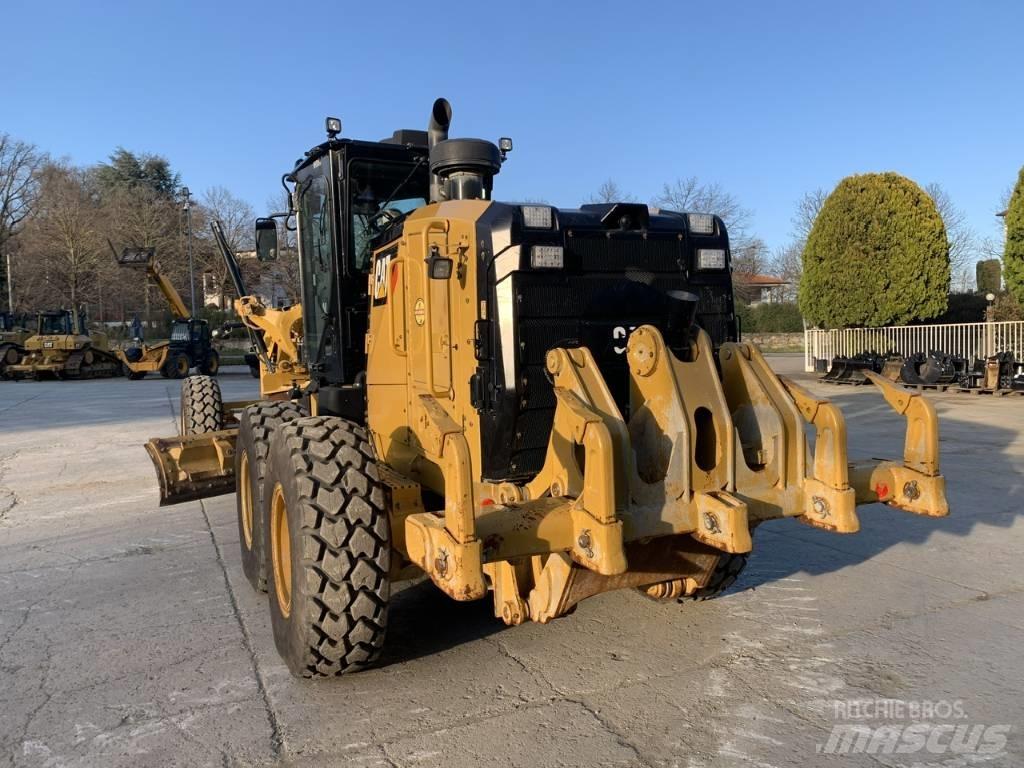 CAT 140 M 3 Grejderi
