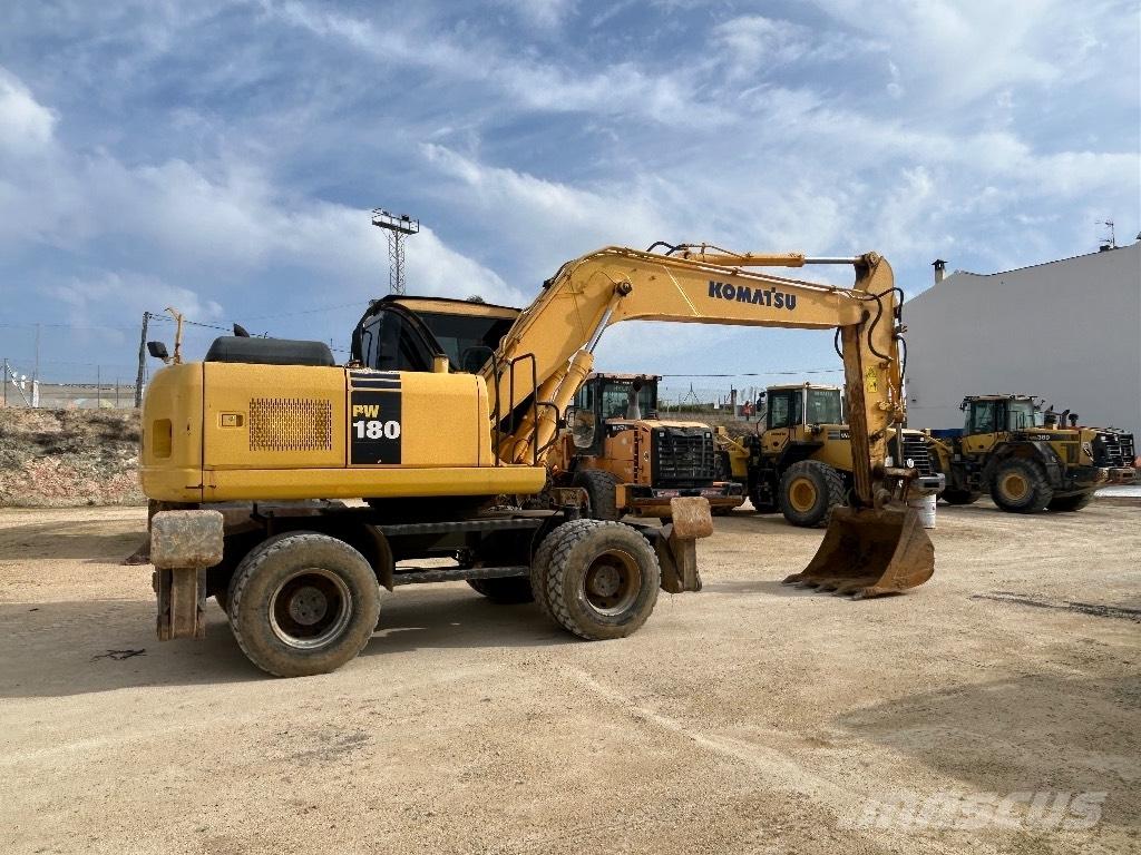 Komatsu PW 180 Bageri točkaši
