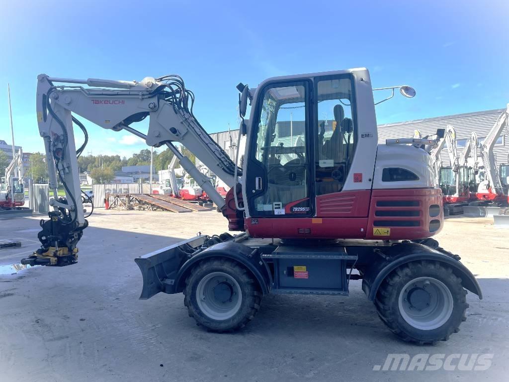 Takeuchi TB 295 W Bageri točkaši