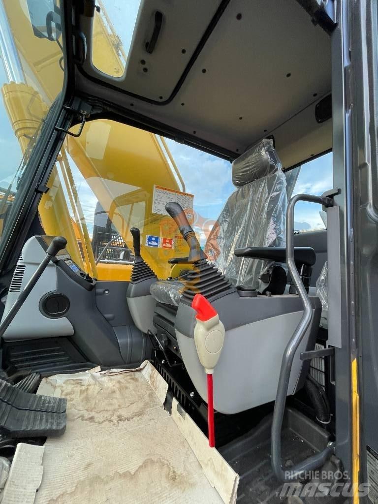 Komatsu PC 220-8 Bageri guseničari