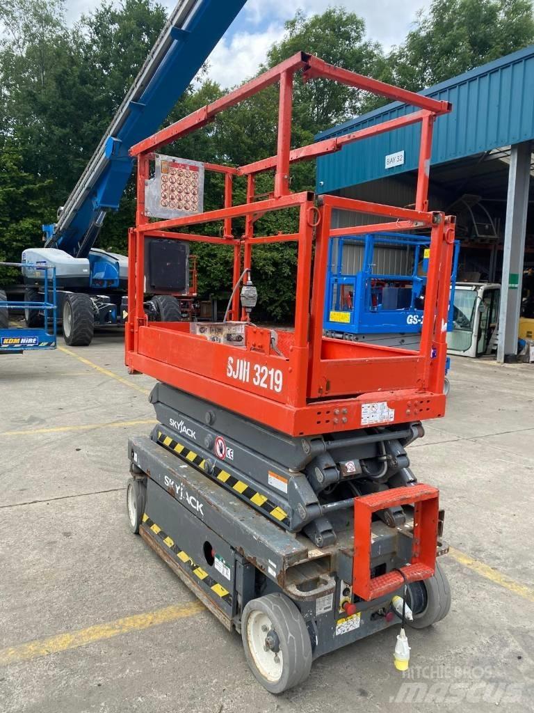 SkyJack SJ 3219 Makazaste platforme