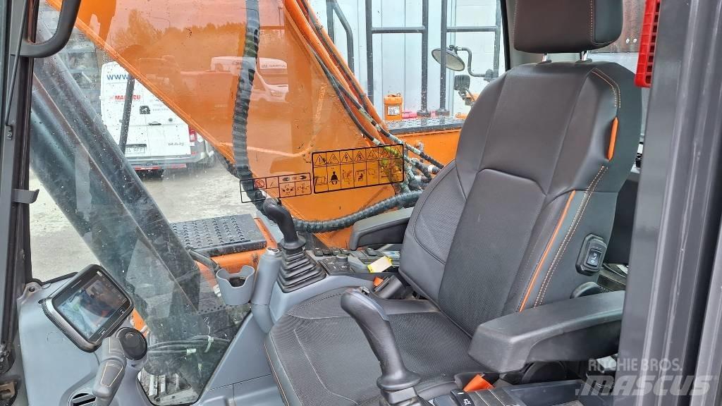 Doosan DX210LC-7 Bageri guseničari