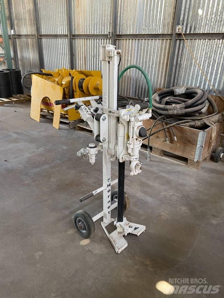  Minnich Hornet 24/22 Alati za betonske radove