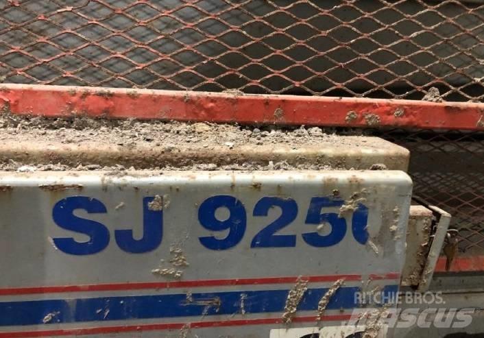 SkyJack SJ 9250 Makazaste platforme