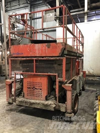 SkyJack SJ 9250 Makazaste platforme