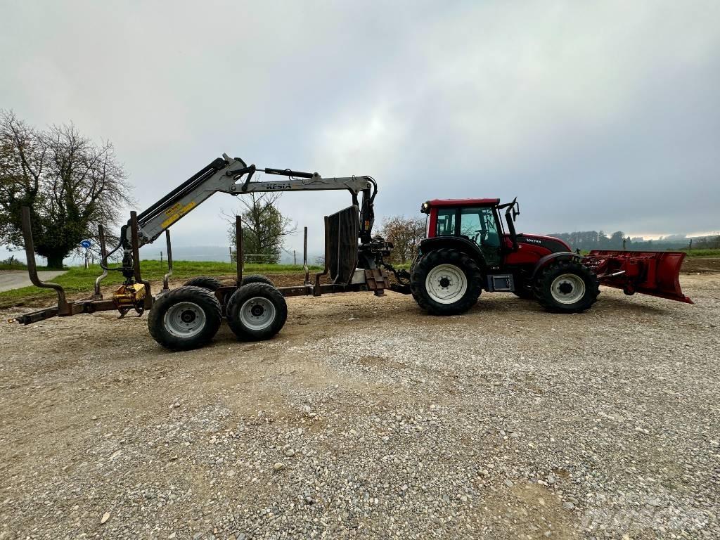 Valtra N 91 Traktori