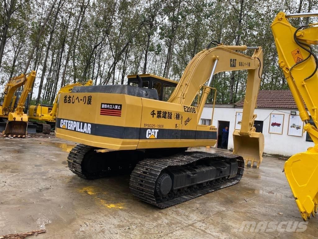 CAT E200B Bageri guseničari