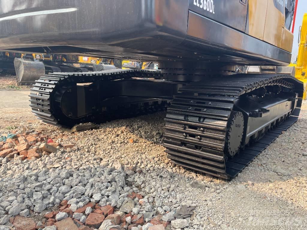 Volvo EC 360 Bageri guseničari