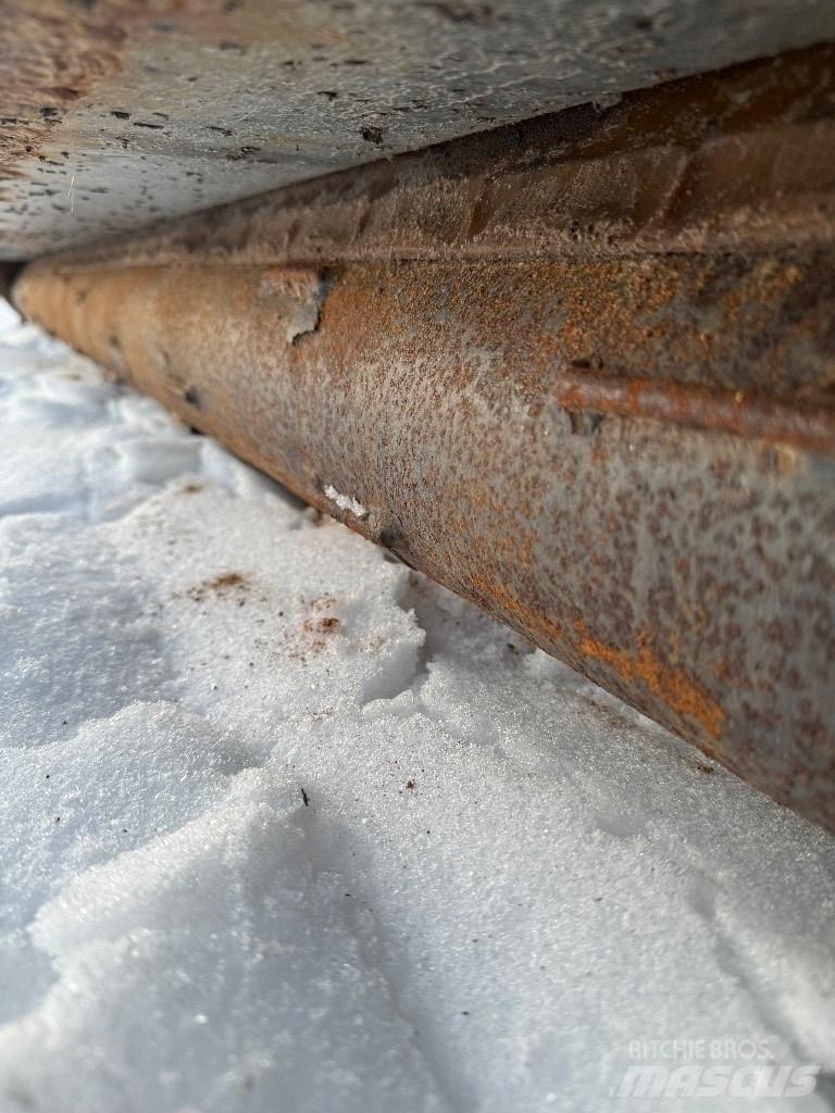 Snowek S2500 Posipači soli i peska
