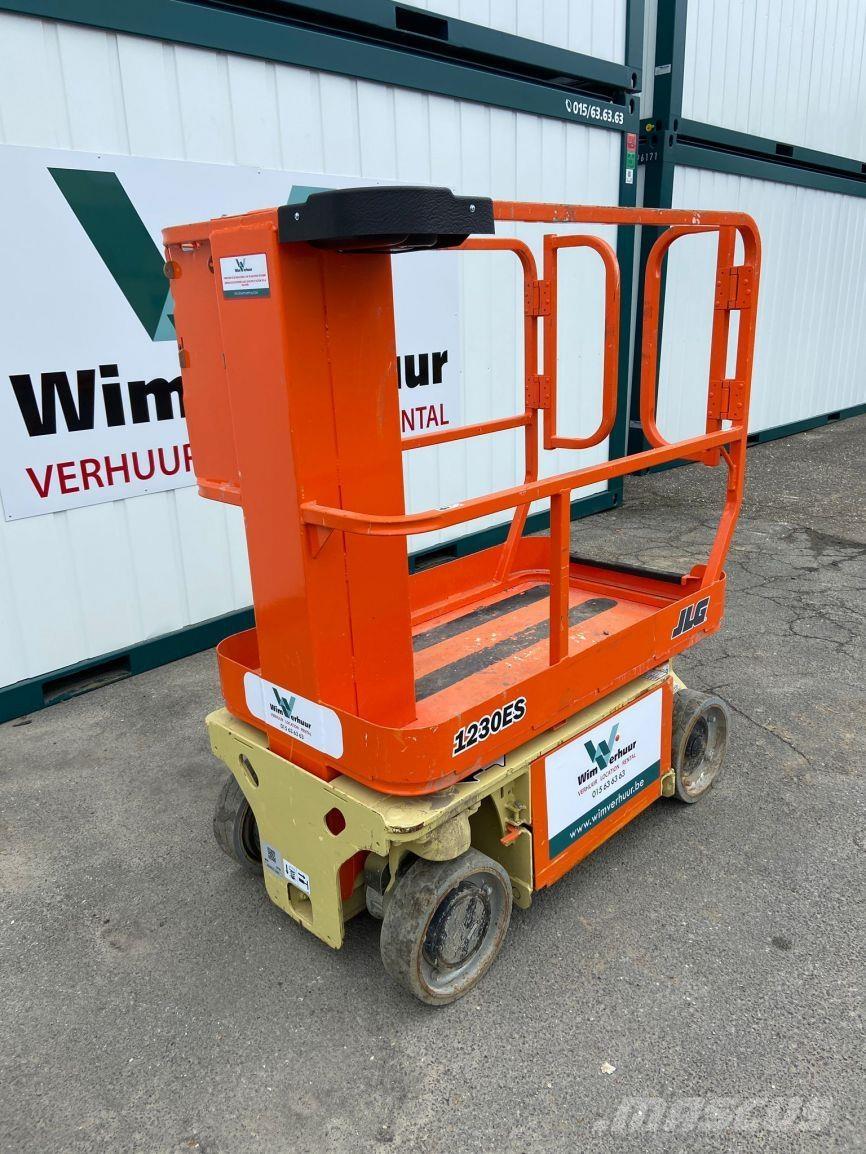 JLG 1230 ES (10150) Makazaste platforme