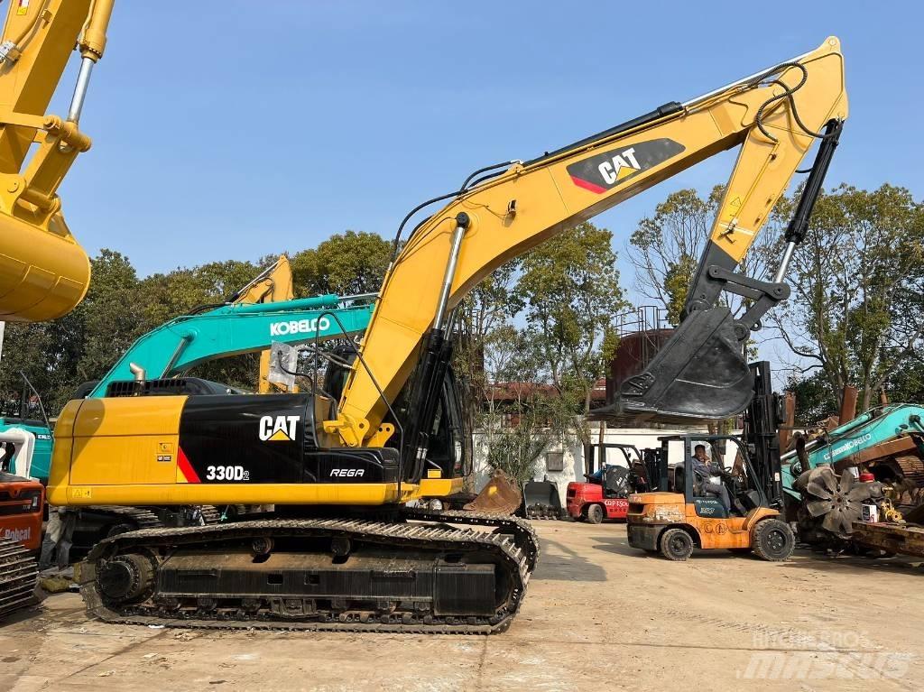 CAT 330 Bageri guseničari