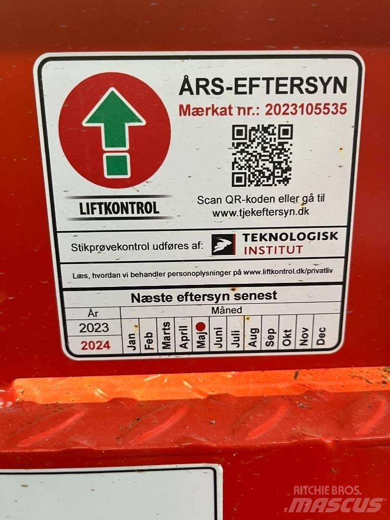 SkyJack SJ 6832 RTE Makazaste platforme