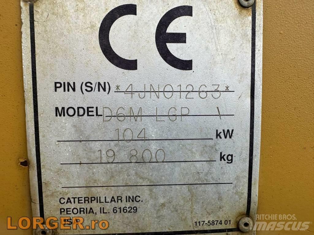 CAT D 6 M LGP Buldožeri guseničari