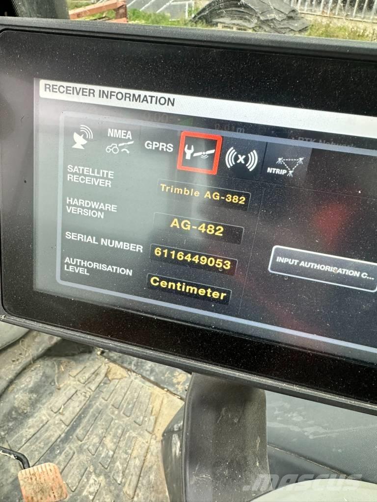 Valtra T 234 V Traktori