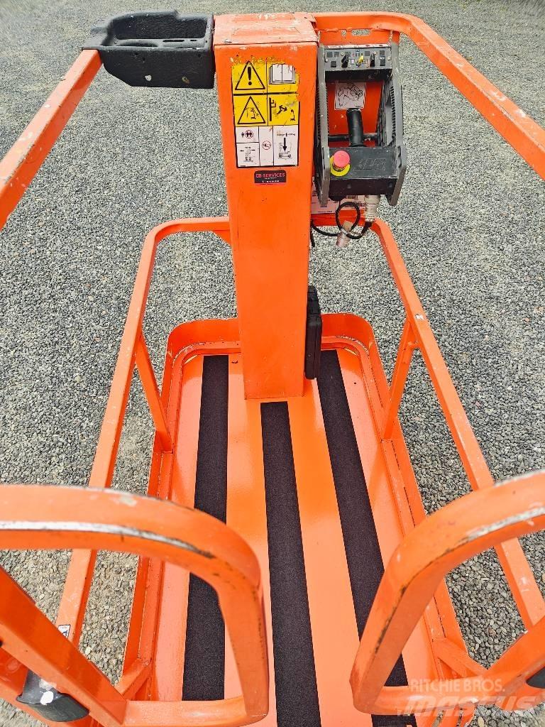 JLG 1230 ES Jarbolne penjajuće platforme