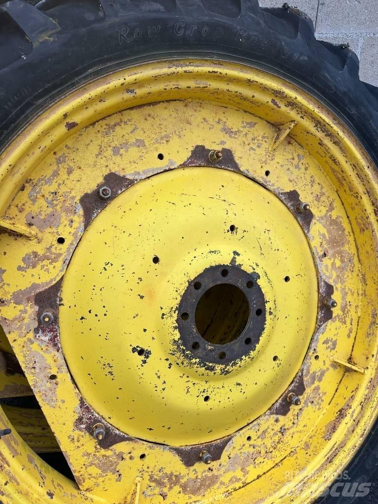 Alliance 230/95R44 Gume, točkovi i felne