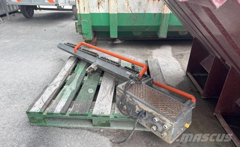 Volvo EC 750 EL Bageri guseničari