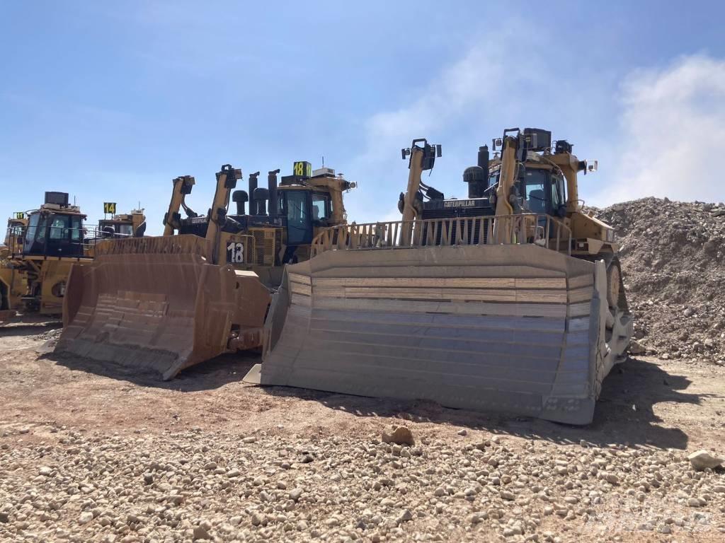 CAT D 11 T Buldožeri guseničari