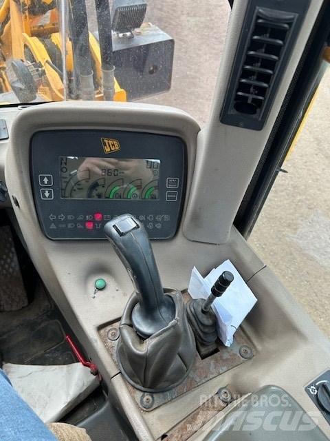 JCB 411 B Utovarivači na točkove