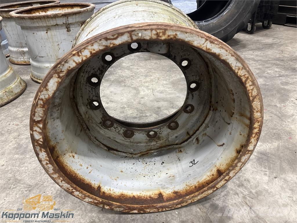 Valmet 890 20x26,5 Gume, točkovi i felne