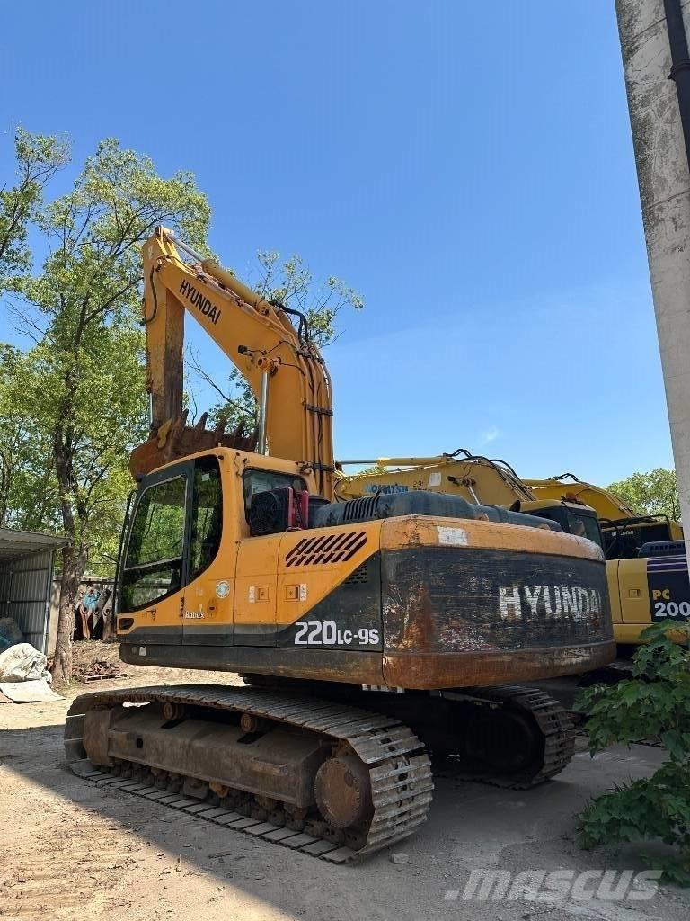 Hyundai 220LC-9S Bageri guseničari