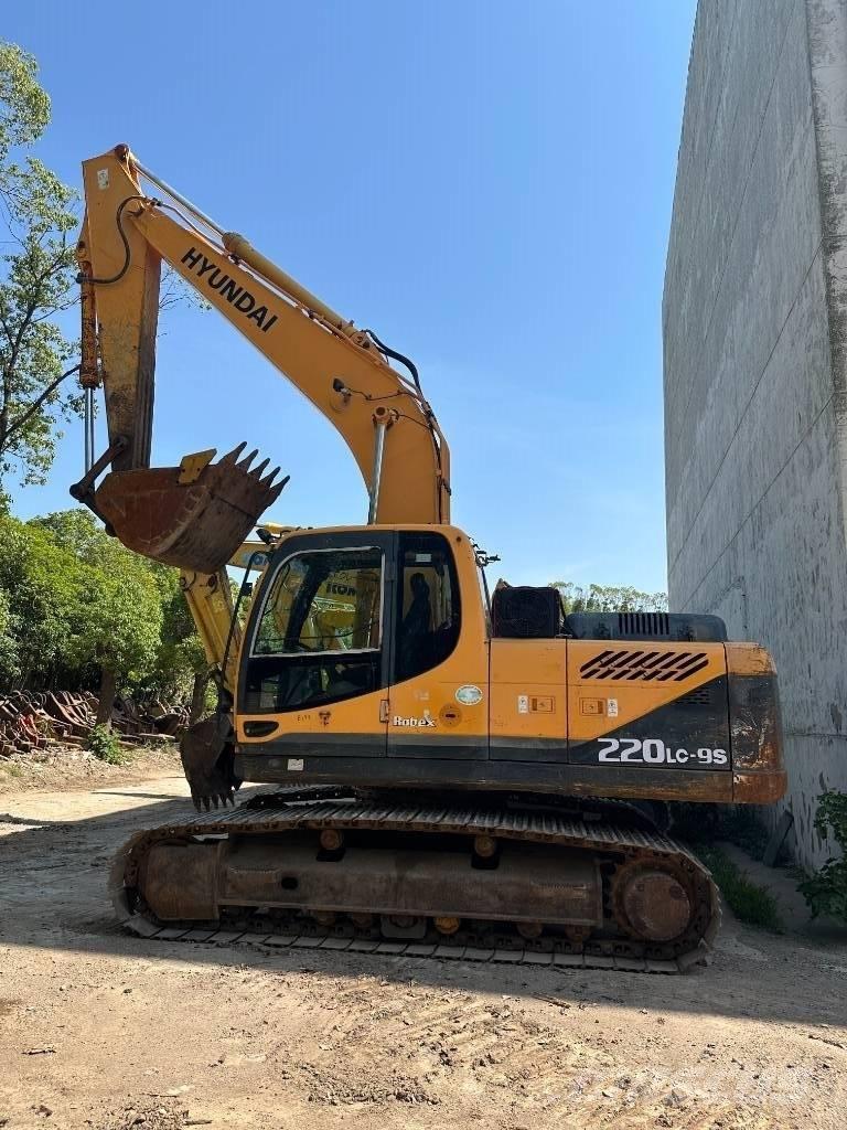 Hyundai 220LC-9S Bageri guseničari