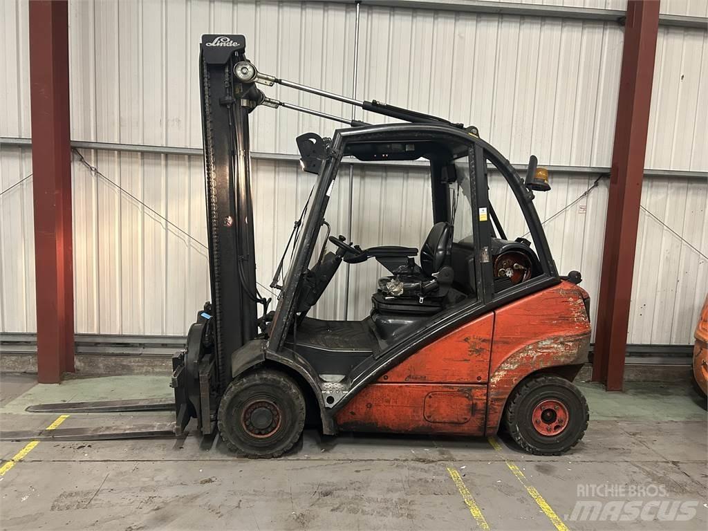 Linde H25T Plinski viljuškari