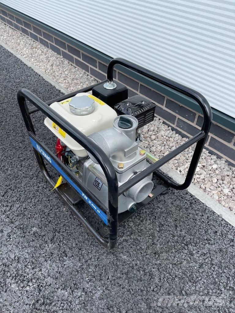 Sdmo TR 3.60H Vozila za prevoz opreme za rad