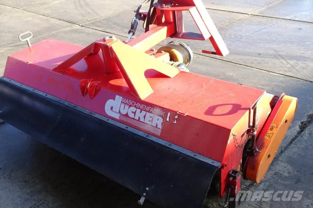 Dücker Veegmachine Polovni kamioni za čišćenje