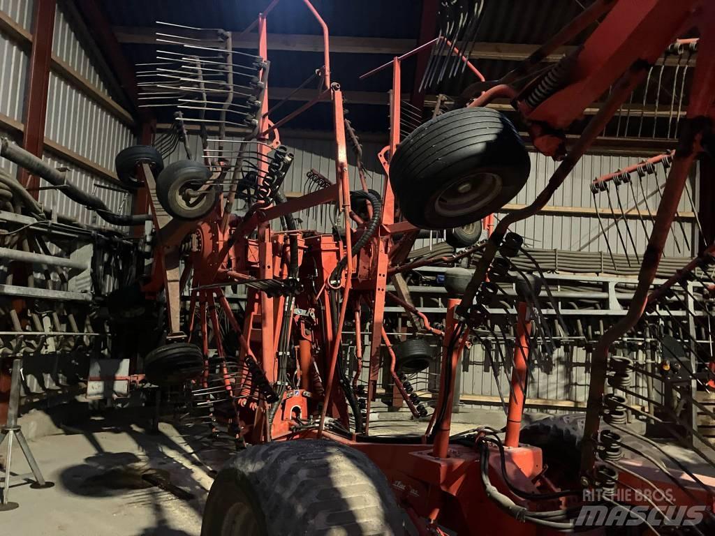 Kuhn GA 15031 Okretači i sakupljači sena