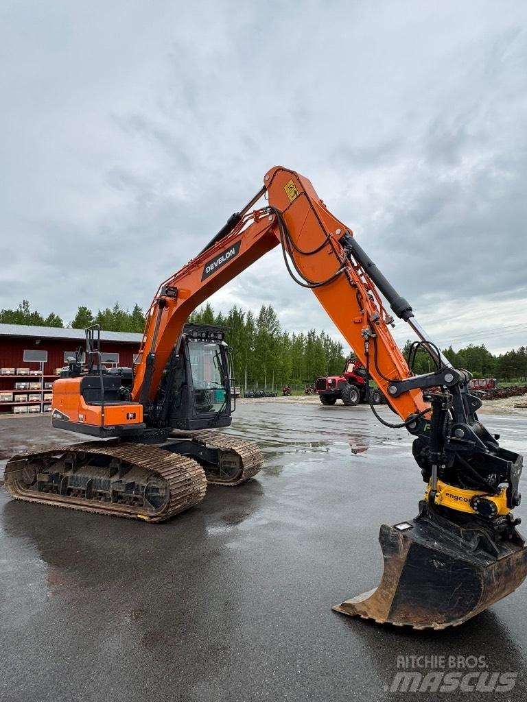 Develon DX 160 LC-7 Bageri guseničari