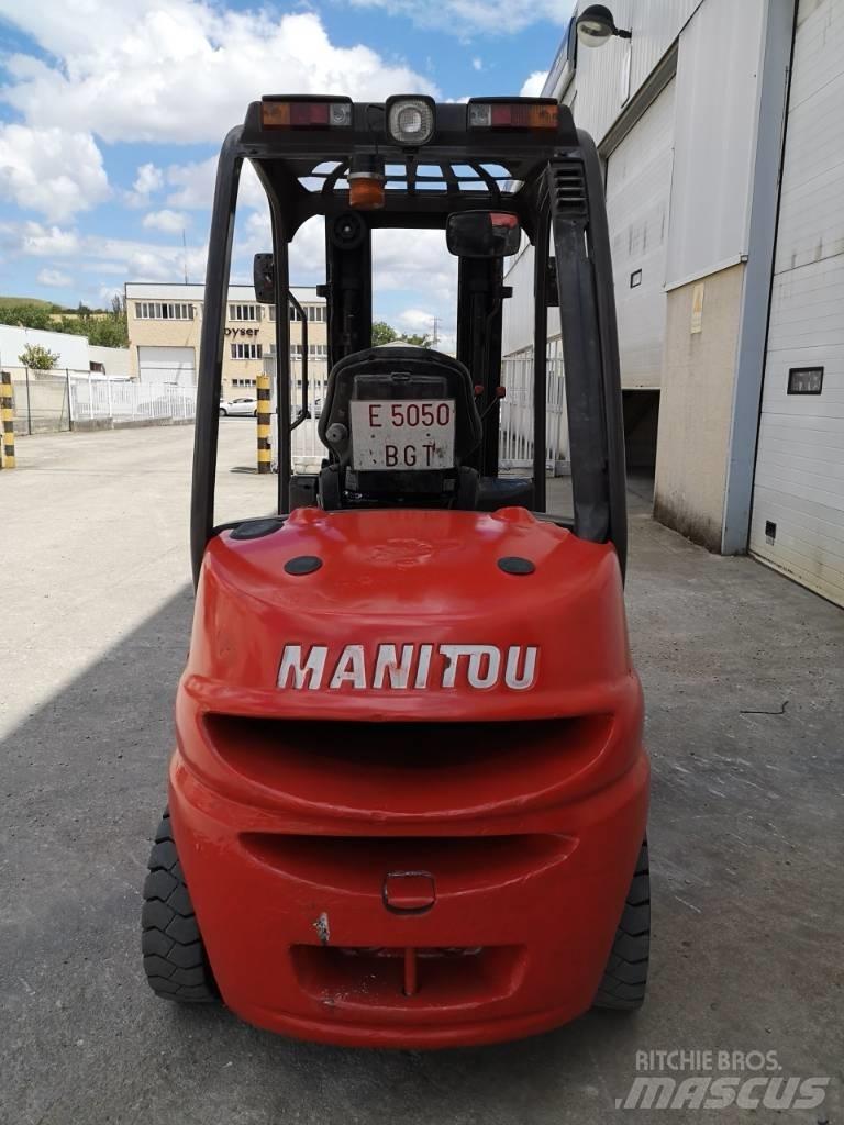 Manitou MI25D Plinski viljuškari