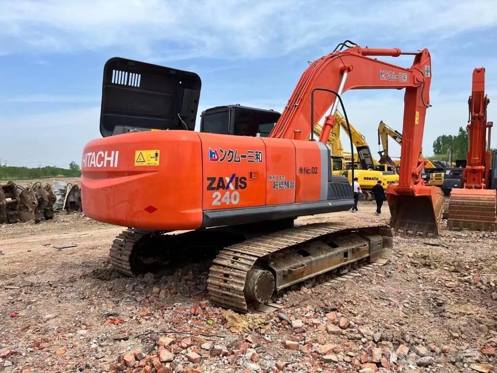 Hitachi ZX 240-3 Bageri guseničari