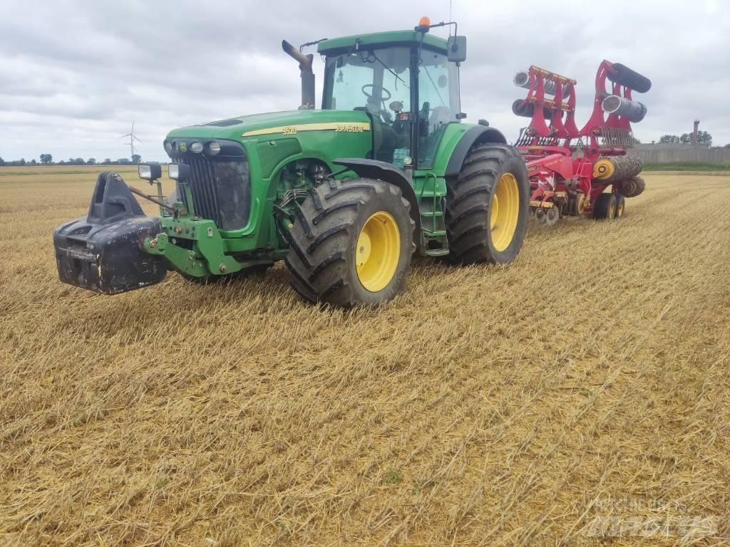 John Deere 8520 Traktori