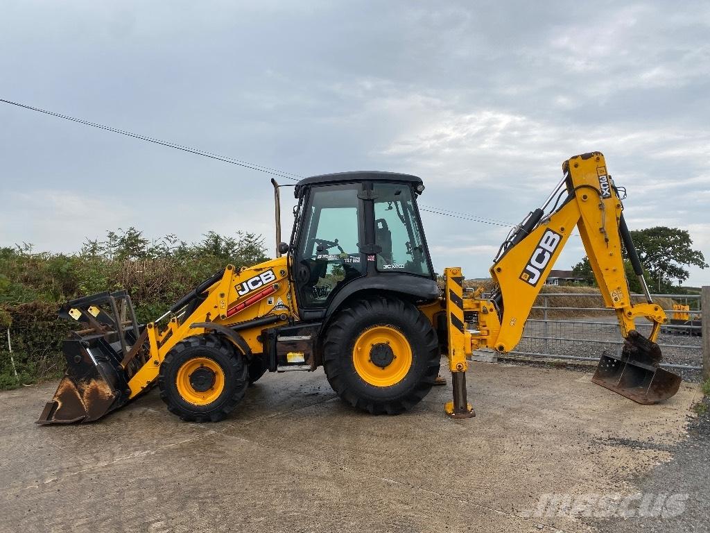 JCB 3 CX Contractor Rovokopači