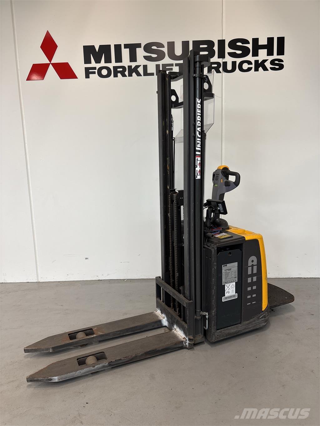 Atlet PSP125 Samopogonski ručni viljuškari