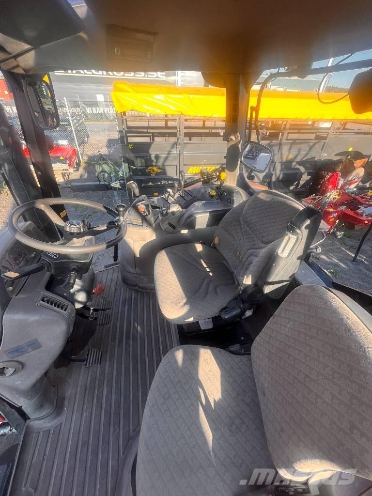 Case IH MXU 130 Traktori