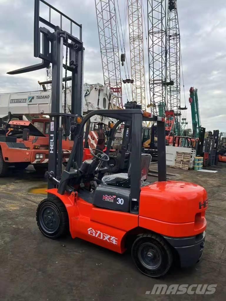 Heli FD30 Dizelski viljuškari