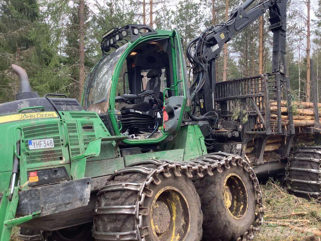 John Deere 1210 G Forvarderi