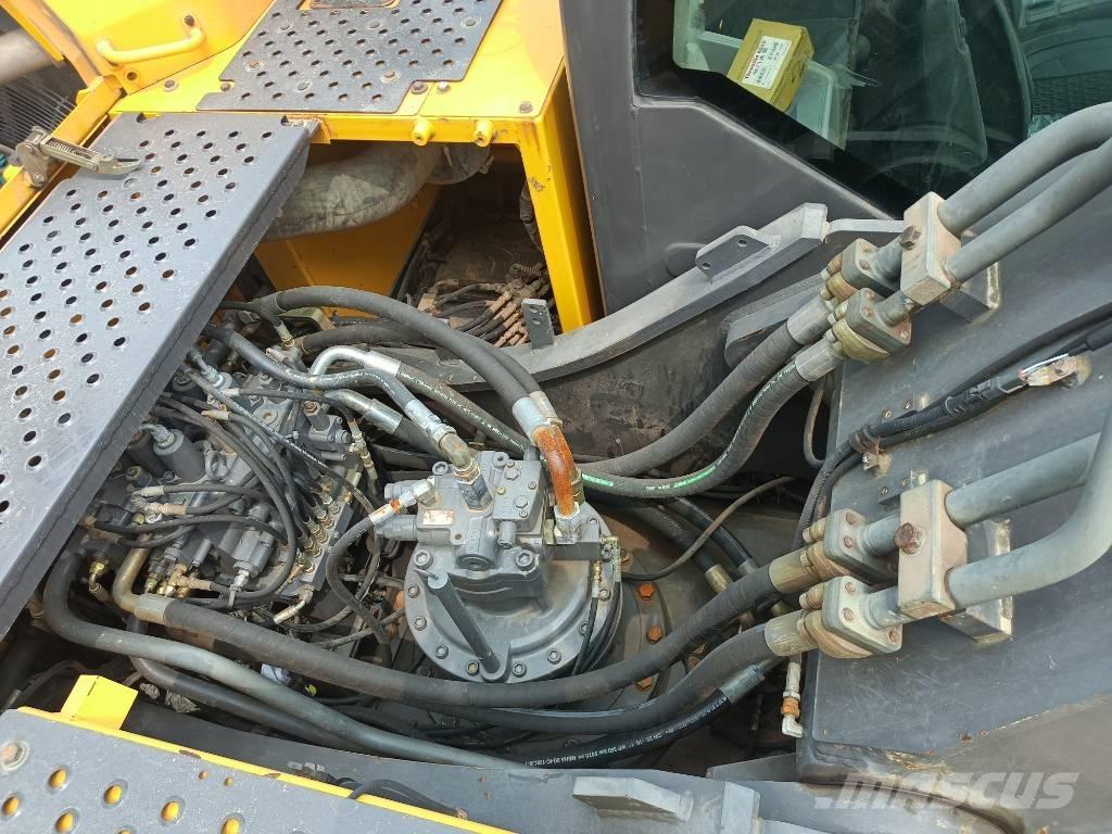 Volvo ec250 Bageri guseničari