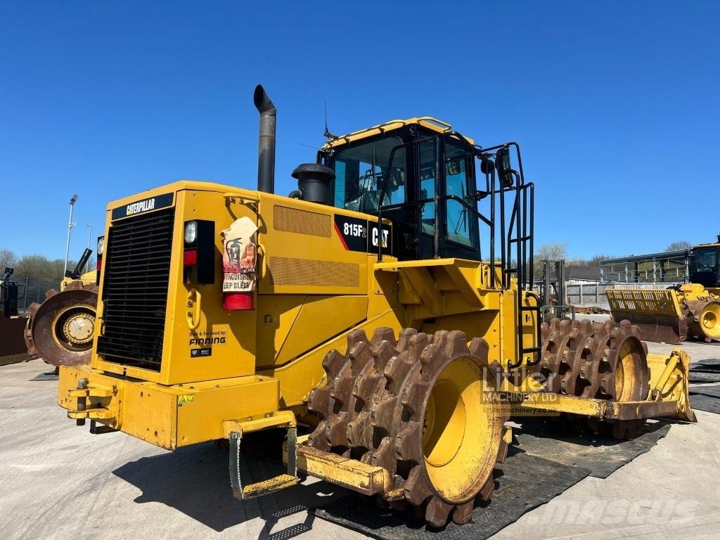 CAT 815 F 2 Nabijači zemlje