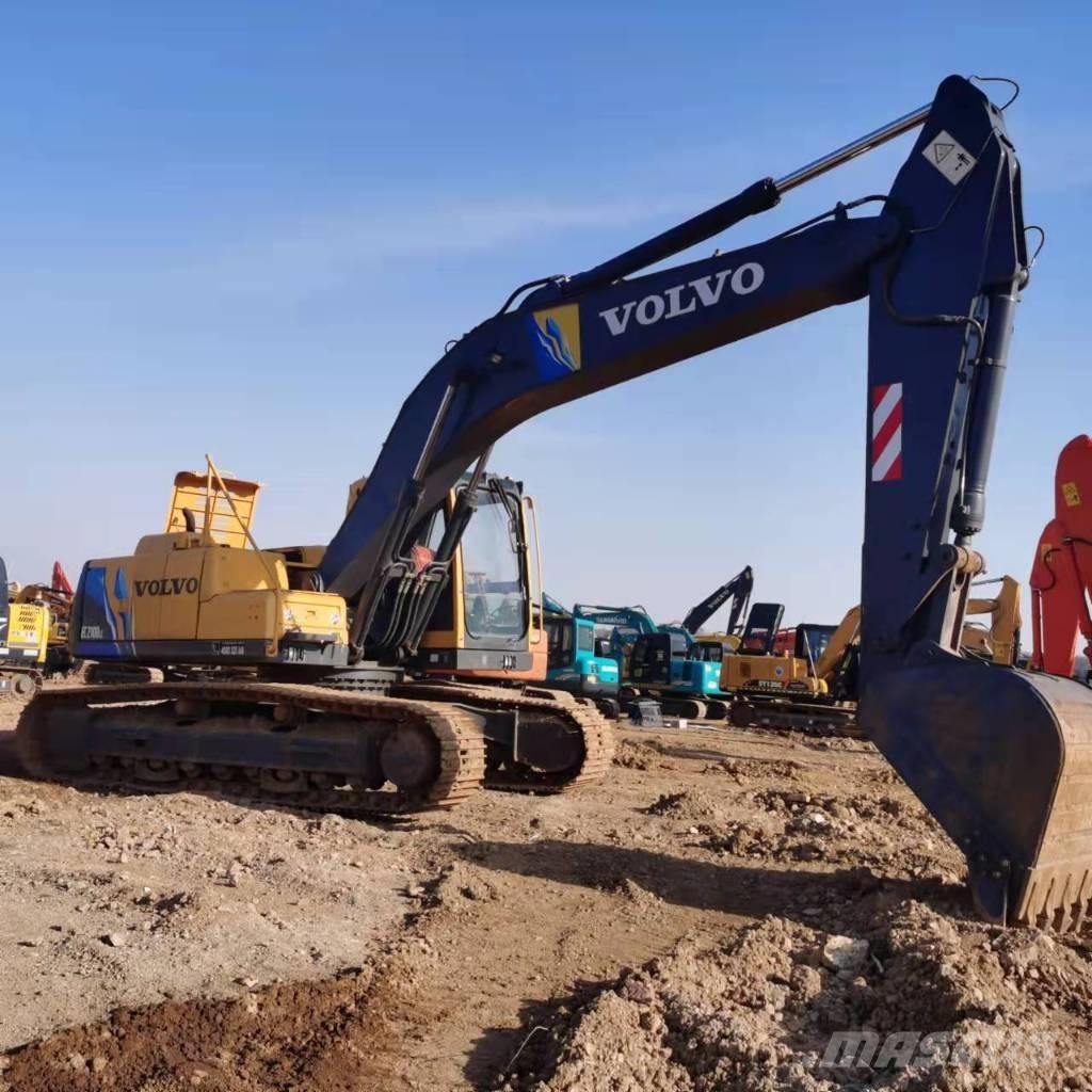 Volvo EC210B Bageri guseničari