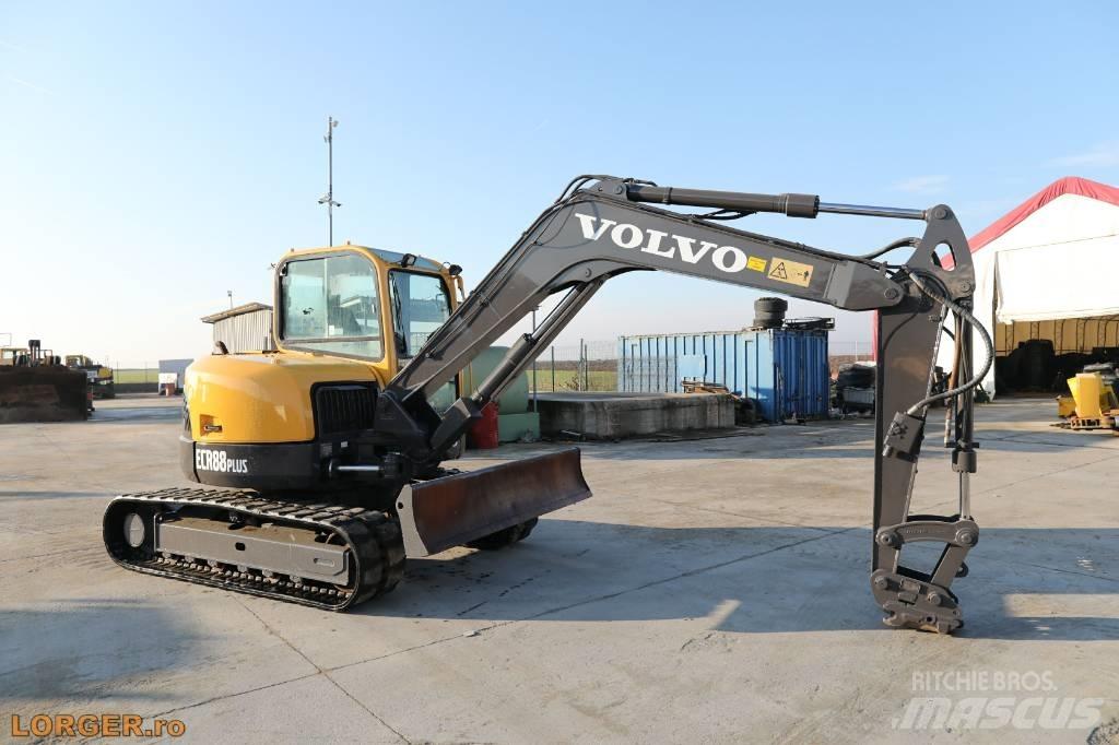 Volvo ECR 88 PLUS Midi bageri 7t – 12t