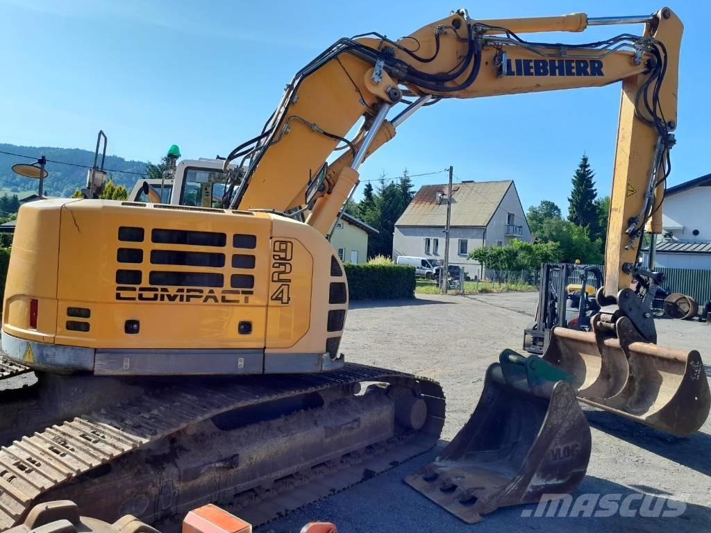 Liebherr R 924 Bageri guseničari